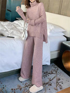 Ensemble 2PC Pull col roulé et pantalon ample tricoté - Collection Automne 2023