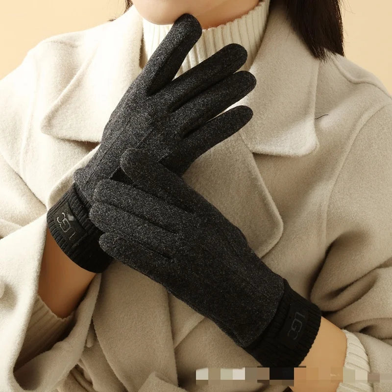 Warm & Touchscreen Gloves - Unisex