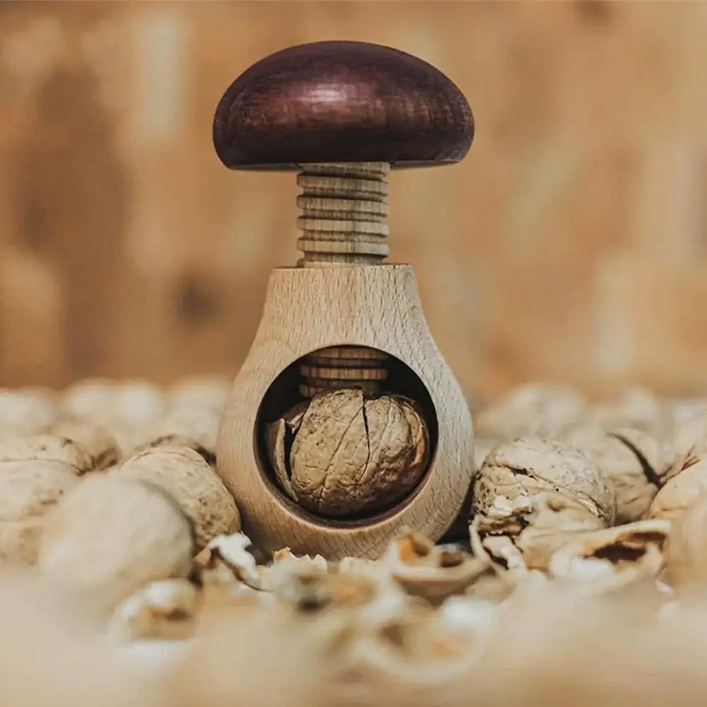 MUSH' - Casse Noix en Bois en Forme de Champignon