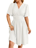 Robe en Coton à Col V & Taille Cintrée - Collection Été 2024