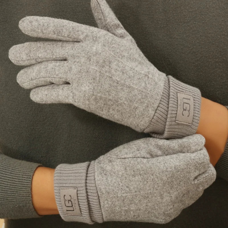 Warm & Touchscreen Gloves - Unisex