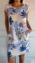 Robe Courte Fluide Col Rond - Motif Tropical