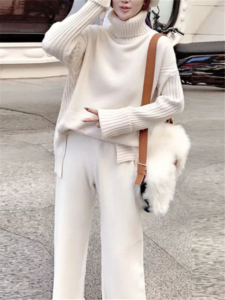 Ensemble 2PC Pull col roulé et pantalon ample tricoté - Collection Automne 2023
