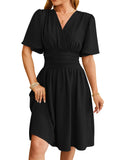 Robe en Coton à Col V & Taille Cintrée - Collection Été 2024