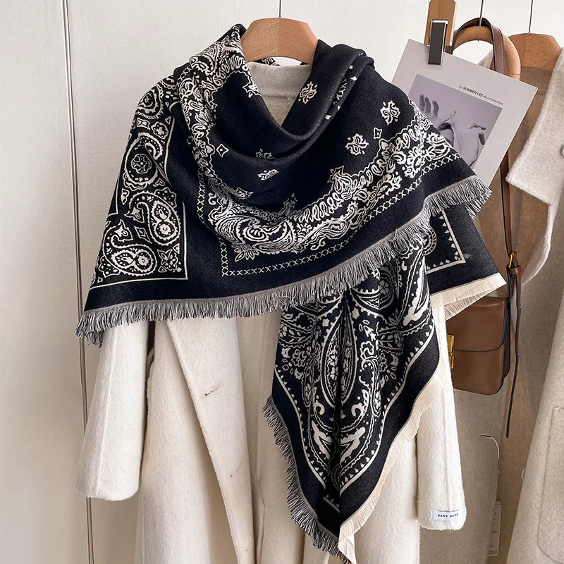 Écharpe Imitation Cachemire Motif Bandana