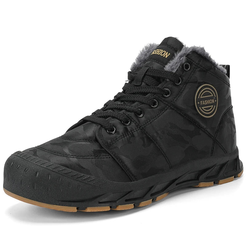 MEN'S FLEECE-LINED MILITARY BOOTS
