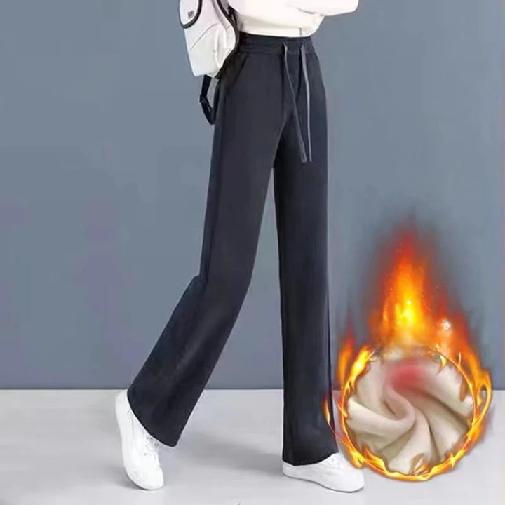 Women's Loose Corduroy Pants - Fur Lined