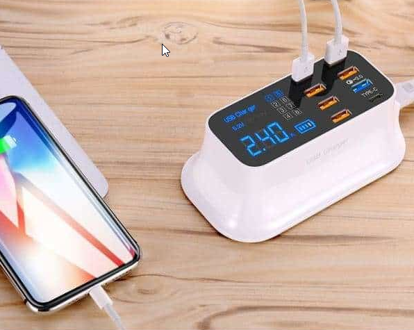 Chargeur Rapide USB 8 Ports 3.0 - Affichage LCD