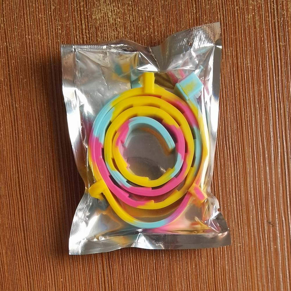PROTECT : Collier antiparasites pour chiens et chats