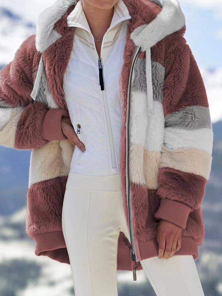 Elegant women's hooded fleece