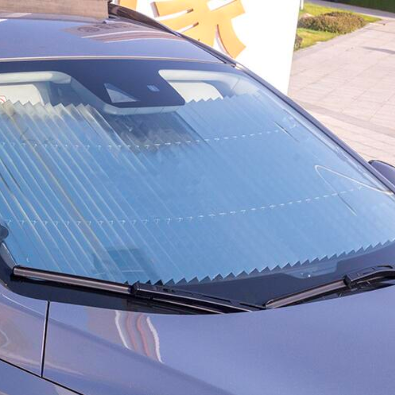 Rideau pare soleil pour voiture
